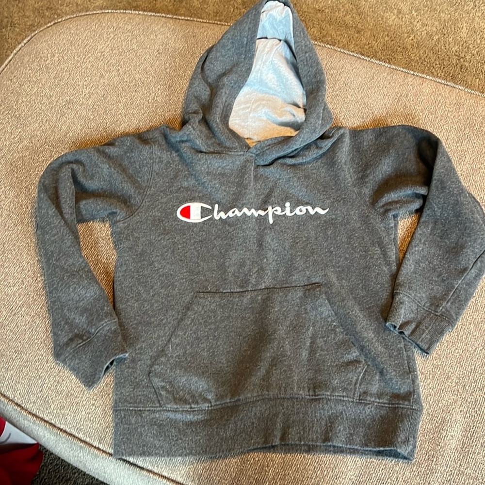 Youth medium sweatshirt